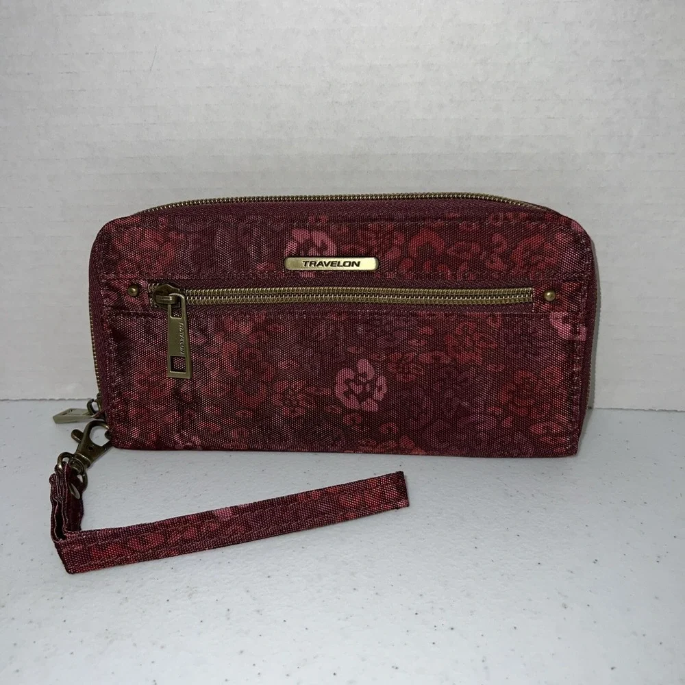 Travelon Wallet Women Clutch MaroonFloral Nylon Zip Around Accordion Bifold